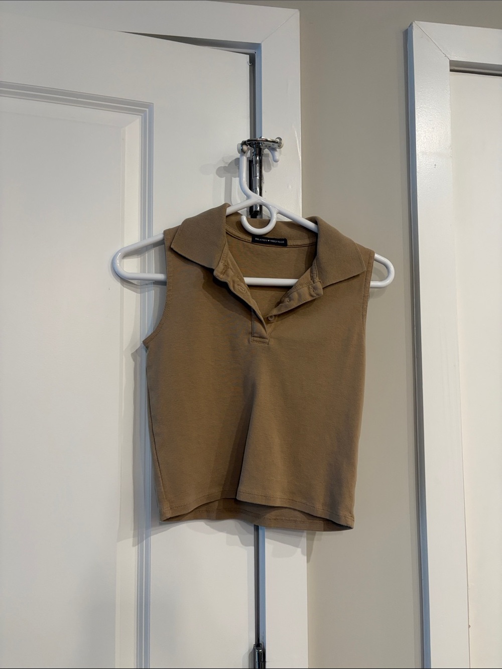 Brandy Melville Sleeveless Polo Tank - Brown